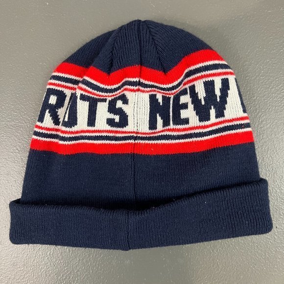 🌿4/$35🌿 NFL New England Patriots Winter Hat (Youth) - Picture 3 of 6